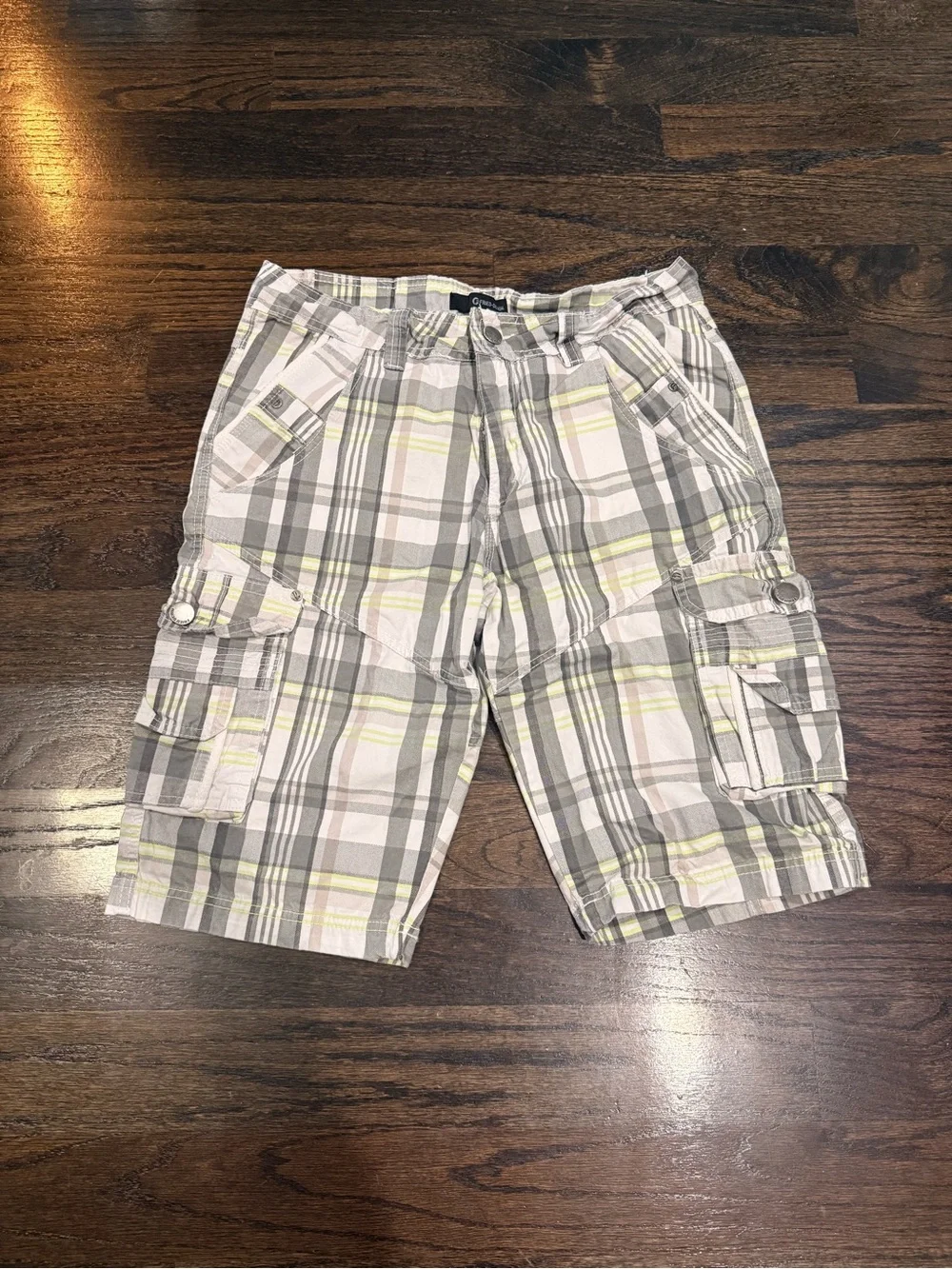 Men's Plaid Cargo Shorts in Light Gray and Yellow Accent